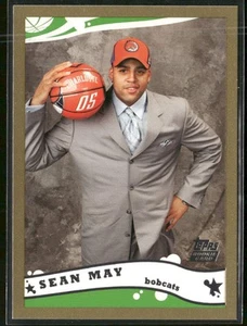 2005-06 Topps #233 Sean May Gold #/99 - Foto 1 di 2