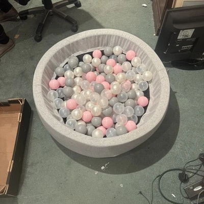 Kiddy Moon Foam Ball Pit 90cm x 30cm Grey, pink clear & Pearl Balls - Image 1 of 4