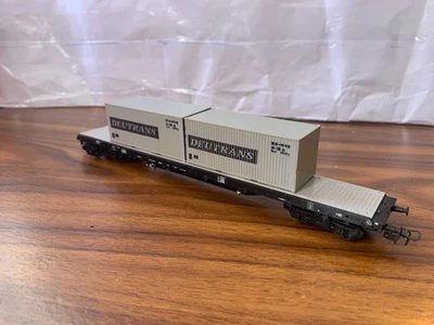 PIKO HO 4 wheels container carrier car of the DR - Image 1 of 4