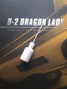 DAMTOYS U2 Pilot Dragon Lady Drinking Bottle loose 1/6th scale - Picture 1 of 1