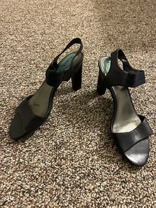 Fitzwell Women heels - Picture 1 of 9