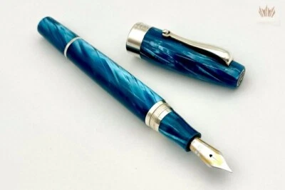MONTEGRAPPA CLASSICA TURQUESA COM ACABAMENTO PRATA CANETA-TINTEIRO MODELO DESCONTINUADO  - Imagem 1 de 4