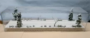 N SCALE 16" DOUBLETRACK DISPLAY CASE -WINTER SNOW SCENE -FOR ANY N TRAIN - Picture 1 of 11