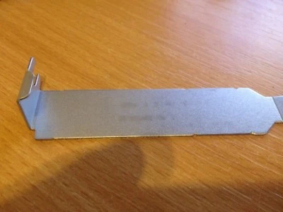 HP PCI Steckplatz Blendplatte flaches Profil halbe Höhe - S4-457465 Prodesk 400 G1 G2 - Bild 1 von 2