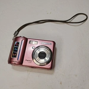 Samsung Digimax S500 Camera 5.1 MP Pink For Parts Only - Picture 1 of 6