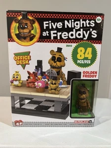 JUEGO DE CONSTRUCCIÓN DE ESCRITORIO DE OFICINA MCFARLANE TOYS CINCO NOCHES EN FREDDY'S - Imagen 1 de 2