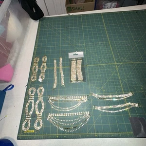 Rhinestone Gold Connectors Metal Chain - Picture 1 of 3