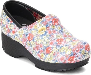 NWT Skechers Multi Color  Slip Resistant Work Clogs Comfort Shoes Women's Size 7 - Picture 1 of 8
