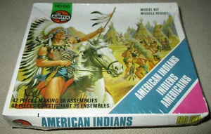 Figurine Airfix Scala HO/OO Indiani Americani - 1708 - Sigillate - Foto 1 di 2