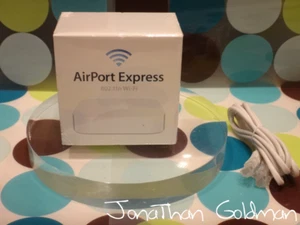 Apple AirPort Express 3rd Generation NEW SEALED BOX RARE MC414LL/A A1392 RARE - Picture 1 of 3