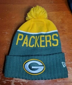 GREEN BAY PACKERS NEW ERA POM HAT SIDELINE BEANIE KNIT WINTER CAP NFL FOOTBALL - Picture 1 of 7