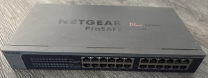 NetGear ProSafe Plus 24-Port Gigabit Ethernet Smart Switch JGS524E V2 - Picture 1 of 1