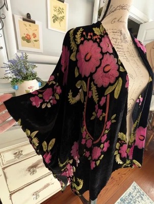 Kimono Plumero Floral Terciopelo Burnout Mujer’s OS Festival Whimsigoth Witchy Foto 1 de 4