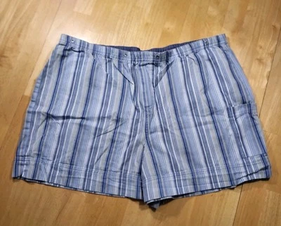 Womens Faded Glory Authentic Blue Striped Shorts Size Large Waist Flat Front  - Image 1 of 4