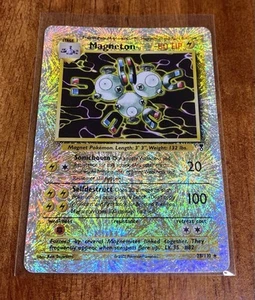 Pokémon Karte Magneton 28/110 Legendary Collection Reverse Holo Rare LP 2002 WOTC - Bild 1 von 3