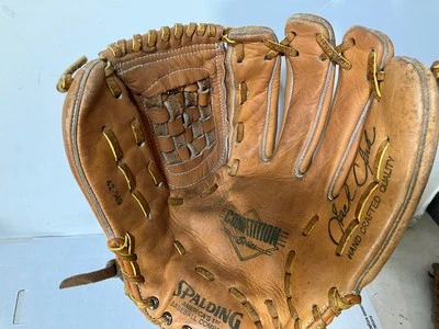 Spalding Right Handed "Jack Clark" Baseball Glove 42-949 Competition Series - Image 1 of 4