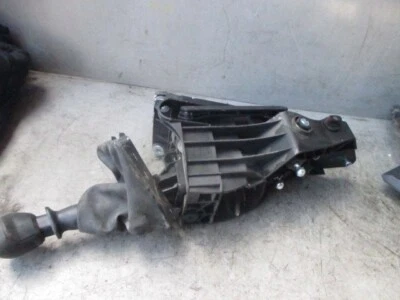 VW VOLKSWAGEN CRAFTER 2022 PALANCA DE CAMBIOS MANUAL PALANCA DE CAMBIOS 2N0711025A Foto 1 de 4