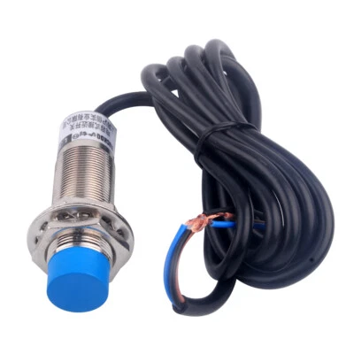 LJC18A3-B-Z/BX 3-wire 1cm Capacitive Proximity Sensor Switch NPN/PNP NC/NO 300mA - Image 1 of 4