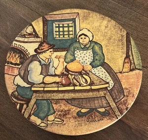 Vintage Lazzaro Hand Painted Italian Wall Plate Farm Kitchen 10 3/4" - Picture 1 of 5