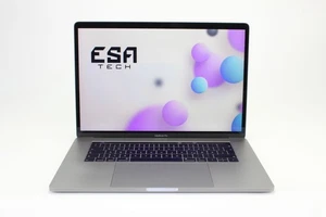Apple MacBook Pro 15.1 A1990 (2018) 15.4" 2880х1800 i7-8750H 16GB 256GB QWERTZ - Foto 1 di 15
