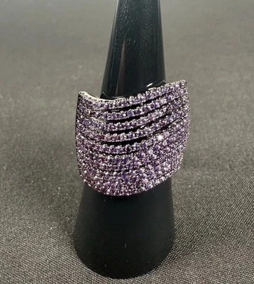 Anillo de diamantes de imitación púrpura talla 8 nOir Jewelry Foto 1 de 4