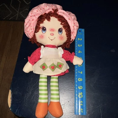 Muñeca de peluche suave Strawberry Shortcake muñeca de trapo de felpa 14” 2021 hilo pelo Foto 1 de 4