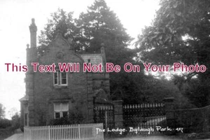 NF 4278 - The Lodge, Bylaugh Park, Norfolk - Picture 1 of 1