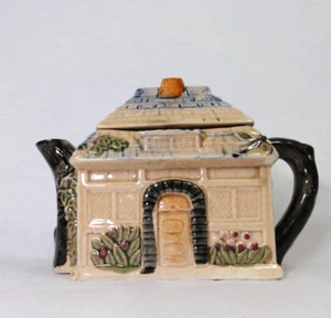 Vintage Japanese Cottageware Tea Pot with Flowers, Vines, Chimney, & Door -Cute! - Picture 1 of 8