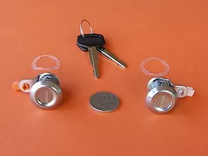 DOOR LOCKS (2) FOR DAIHATSU CHARADE MIRA DELTA + JACKAROO RODEO + SIERRA ALTO - Foto 1 di 3