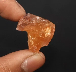 Natürlicher kaiserlicher Topas grober Edelstein 18 x 17,5 mm, 18,90 kt roher Topas Kristall - Bild 1 von 4