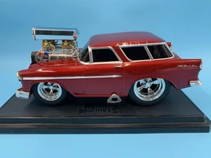 1:18 Muscle Machines Candy Apple Red ‘55 CHEVY NOMAD 1:18 no box - Picture 1 of 11