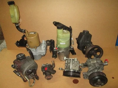 2001-2007 Chrysler Town Country 3.3L Power Steering Pump Assembly 115k Miles OEM - Image 1 of 3