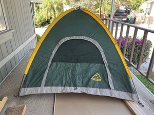 Used Hillary Brand 2/person Tent, Clean And In Good Condition. Incl. Other Gears - Picture 1 of 6