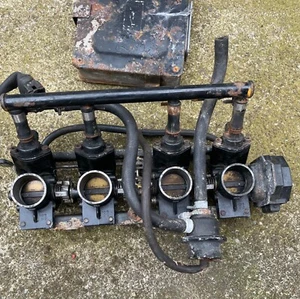 KAWASAKI GPz1100 B2 complete original fuel injection system ( 1982 ). RARE - Picture 1 of 7