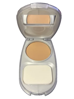 Covergirl Advanced Radiance Age-Defying Compact Makeup, 160 Classic Tan NOS - Image 1 of 4