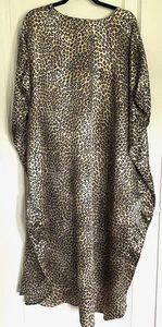 Mahudi Plus Kaftan Loungewear One Size Cheetah Print Made in India Comfort Wear - Picture 1 of 9