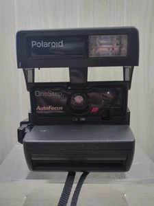 Vintage Polaroid One Step Close Up 600 Filmkamera mit Tragegurt - Bild 1 von 7