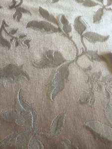 238 Polsterstoff Möbelstoff Mohair hell Blüten je Meter - Bild 1 von 7