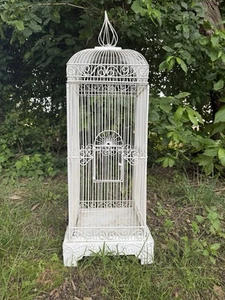Vintage Wrought Iron White Victorian Style Scrolling Wire Metal Birdcage - Picture 1 of 4