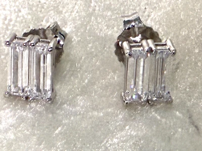 PENDIENTES DIAMONIQUE CZ DOBLE TOMA CORTE BAGUETTE, PLATA DE LEY (M4918-52) Foto 1 de 4