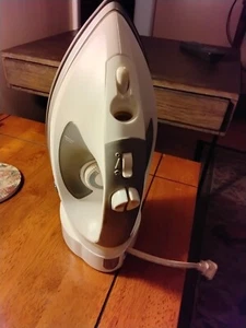 Steam Iron With Retractable Cord | White W Steel W/ W/retractable Sole [white] - Picture 1 of 10