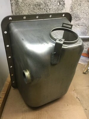 6837303 TRANSMISSION OIL PAN - TEREX - TS14B & TS14C SCRAPERS - NEW -GENUINE OEM - Image 1 of 3