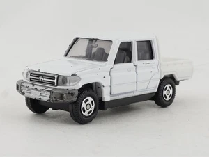 LCruiser White MountaDrIVe OffRoad Car 2016 Car Gift GK - Picture 1 of 3