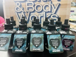 Bath Body Works Wicked Vanilla Woods Wallflower Bulb Scented Oil Refills 10 - Picture 1 of 3