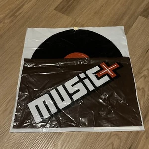 VINTAGE MUSIK PLUS SCHALLPLATTEN KUNSTSTOFF 12"/LP TASCHE/PLATTENLADEN LADEN - Bild 1 von 2