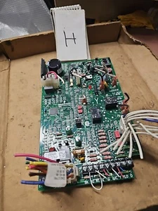 TRANE D342263P01 CNT04678 Circuit Board EMERSON 50V64-495-03 - Picture 1 of 4