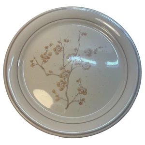 Set of 4 Corelle China Blossom 8.5" Beige Floral Dinner Plates Corning USA EUC - Picture 1 of 9