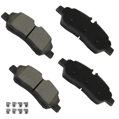 Pastillas de freno traseras de cerámica 4 piezas para Ford Transit 150 250 350 2015 2016 2017 - 2020 Foto 1 de 4