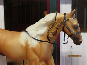 Jaapi Navy & Gold Halter - fits Breyer/Stone traditional model horses - Picture 1 of 1