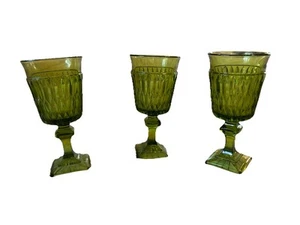 (3) VINTAGE Indiana Glass "Mt Vernon" Avocado Green Wine Goblets/Glasses - Picture 1 of 4